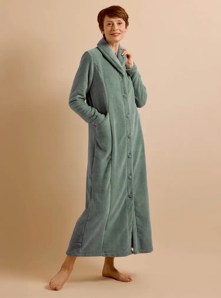 Robe de chambre boutonnée en polaire