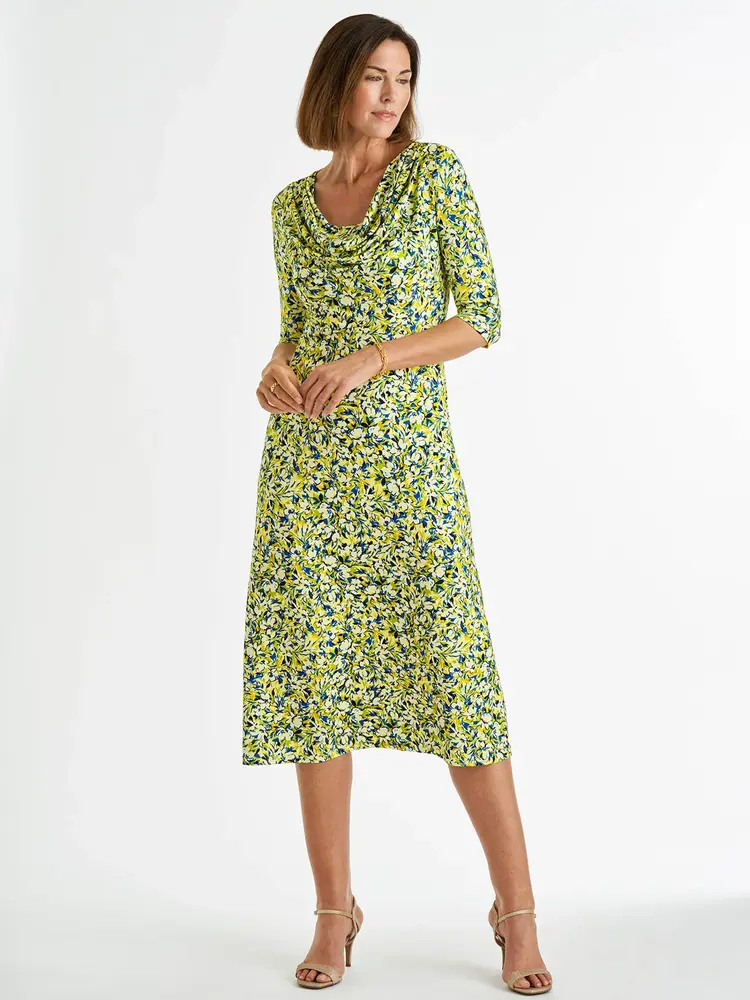 Robe élégante à col bénitier